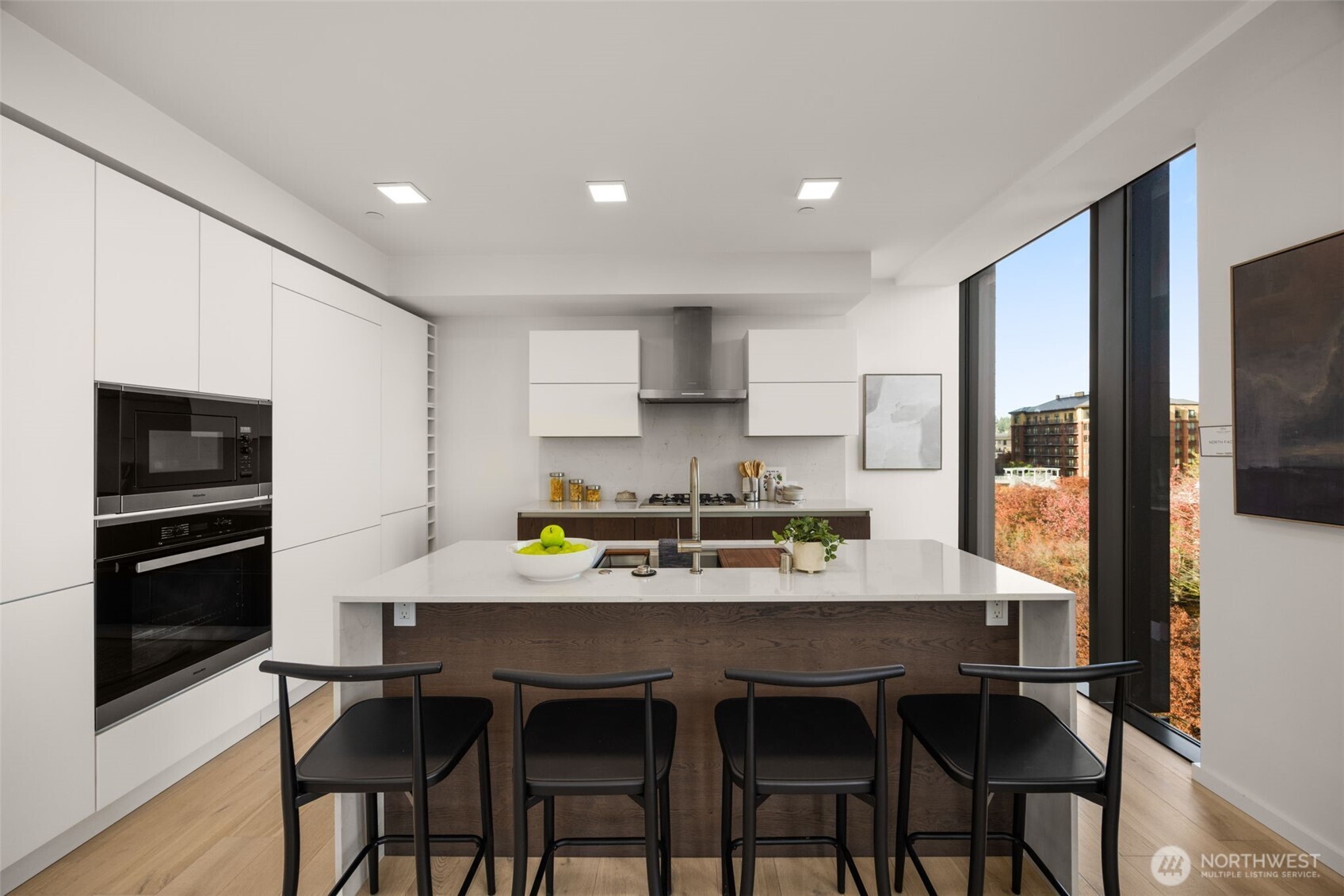 999 110th Avenue NE #500, Bellevue, WA 98004