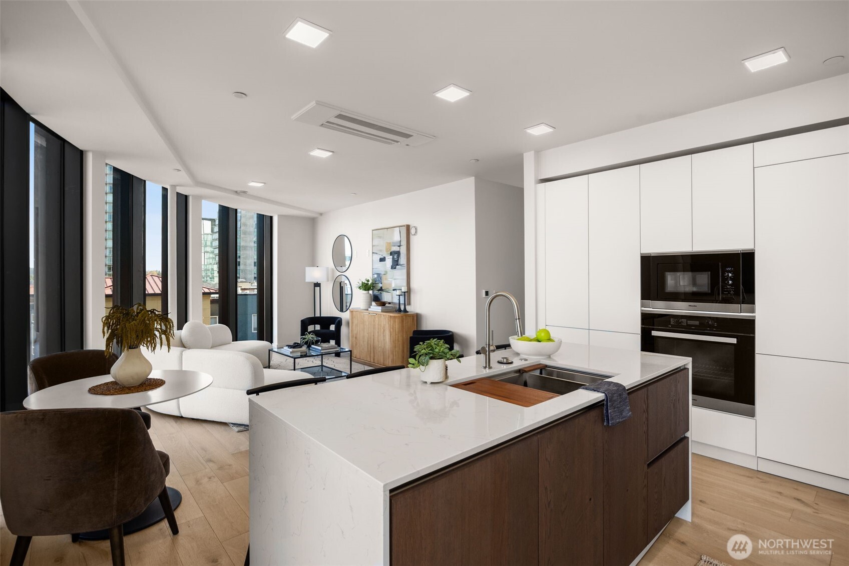 999 110th Avenue NE #500, Bellevue, WA 98004