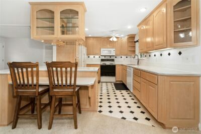 12502 SE 73rd Place , Newcastle, WA 98056 - Photo 10