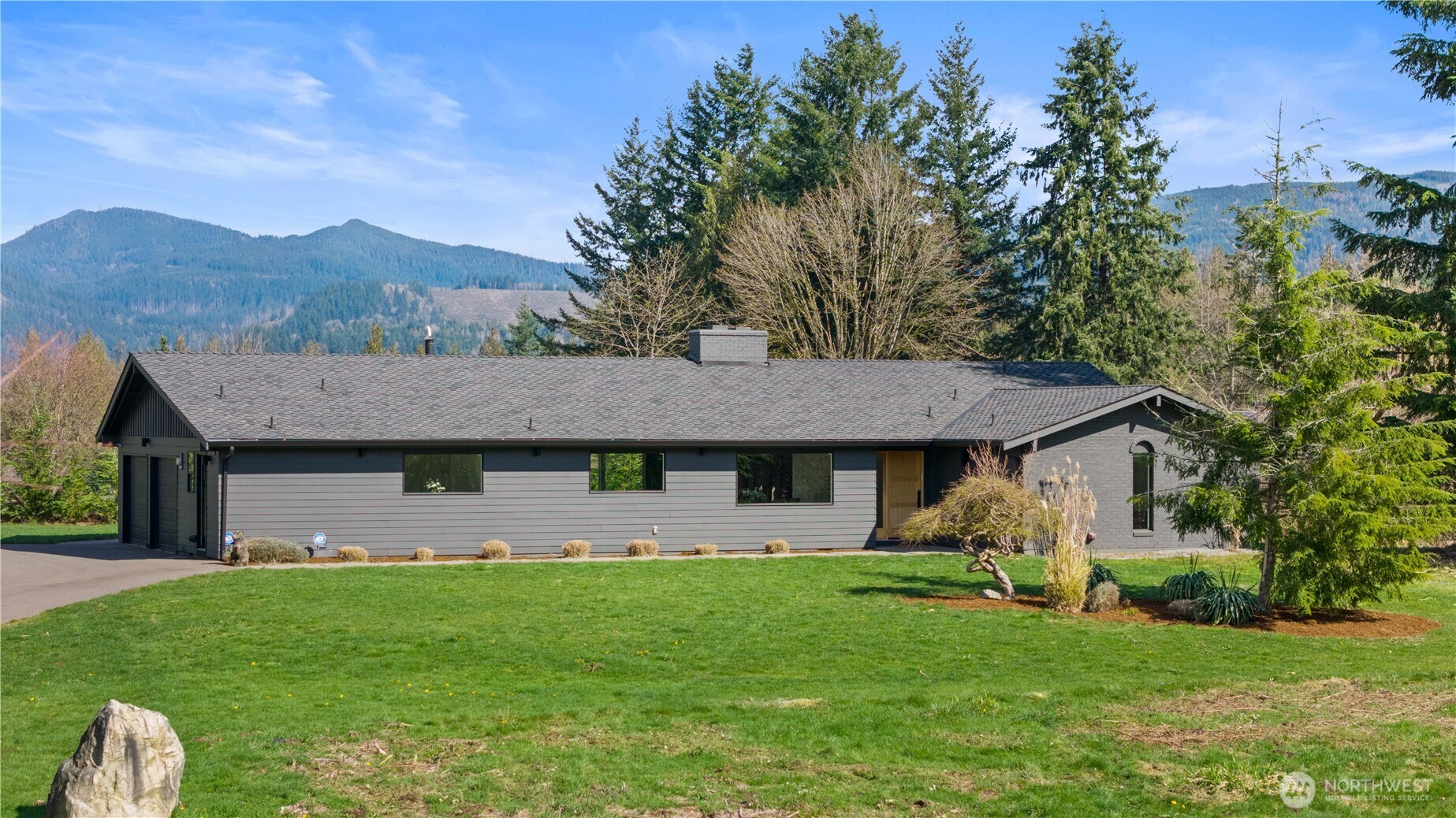 27824 SE 224th Street , Maple Valley, WA 98038