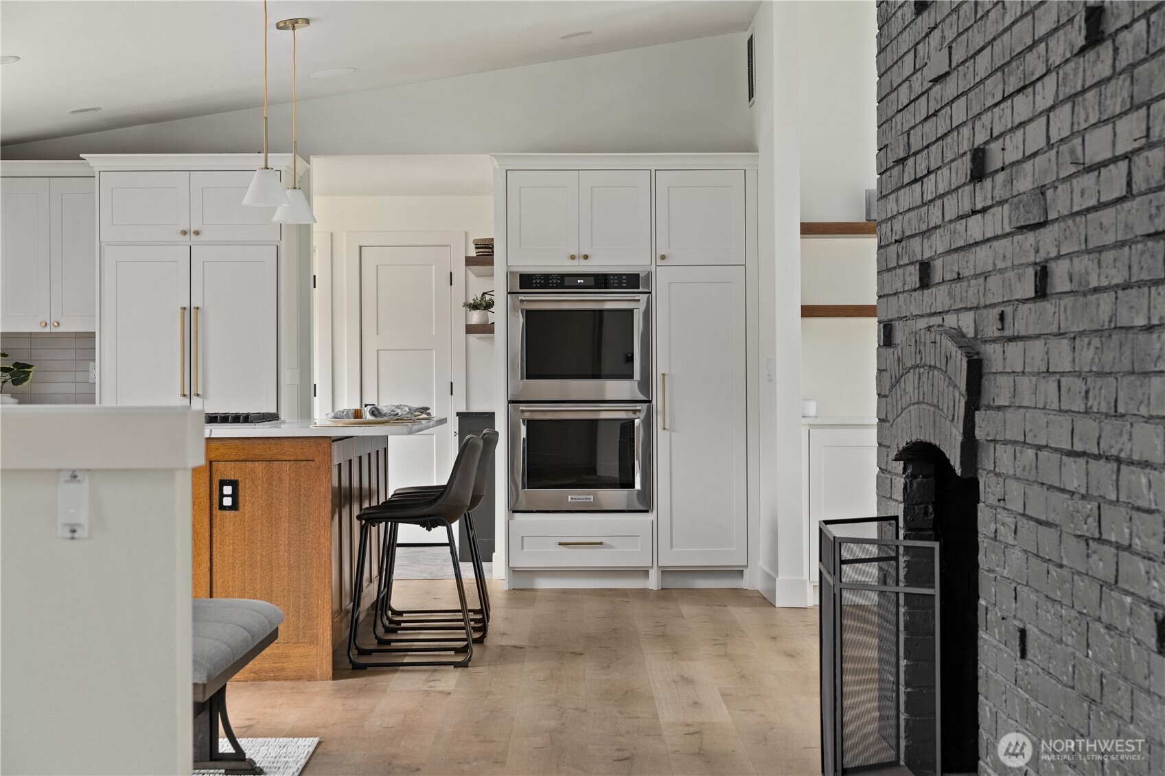 27824 SE 224th Street , Maple Valley, WA 98038