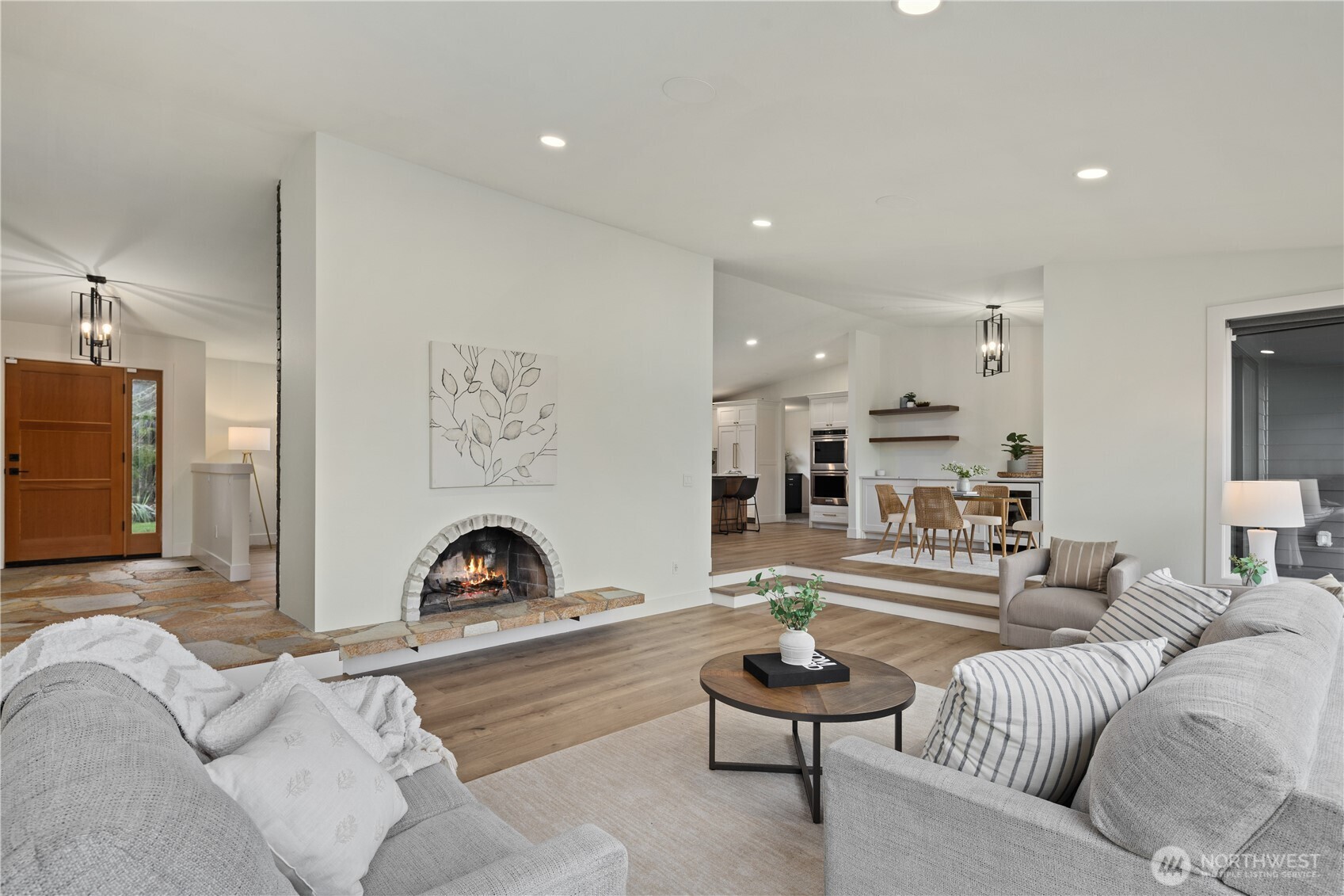 27824 SE 224th Street , Maple Valley, WA 98038