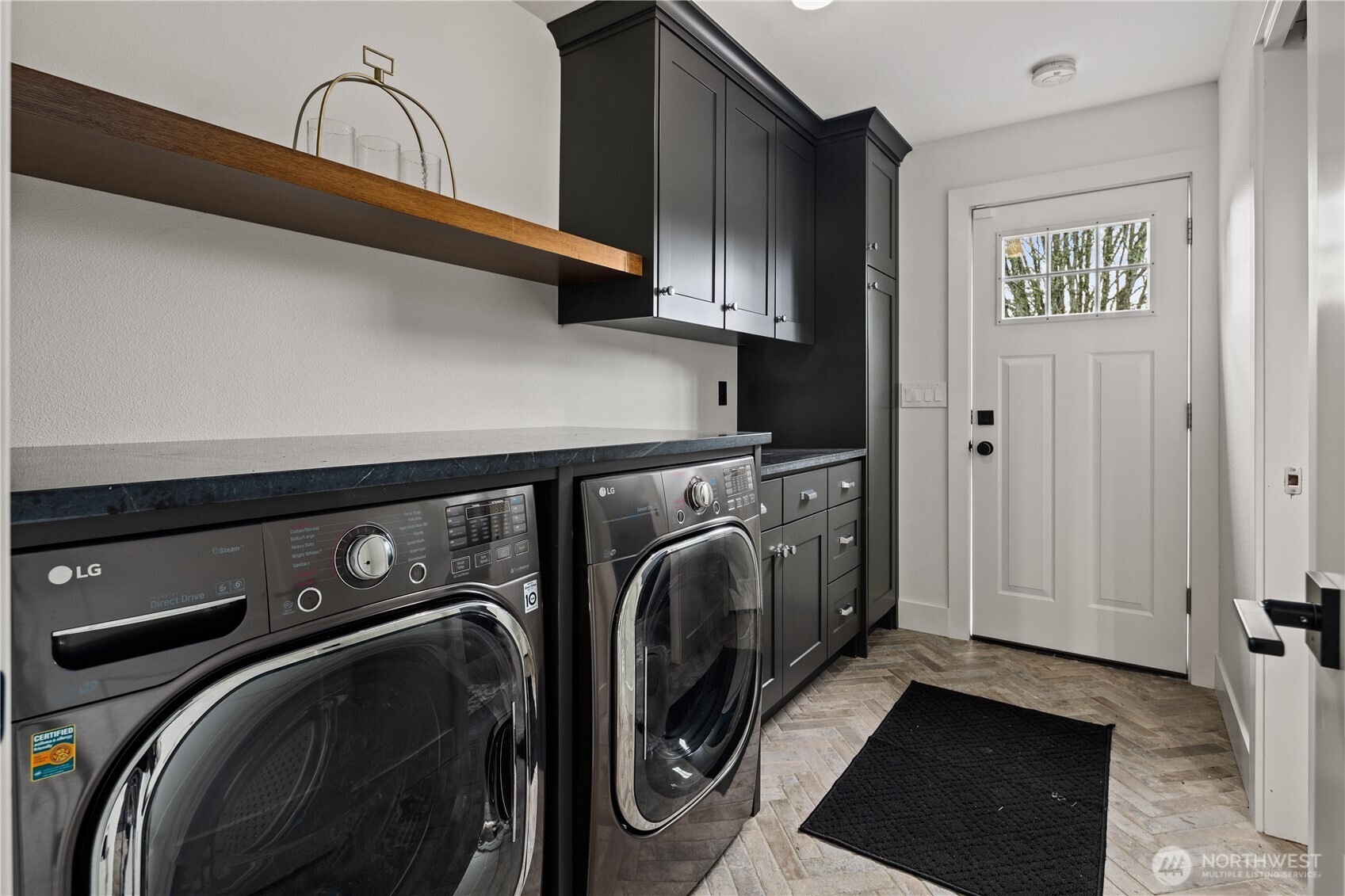 27824 SE 224th Street , Maple Valley, WA 98038