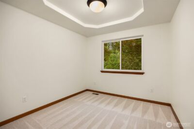 4727 245th Lane SE, Sammamish, WA 98074 - Photo 29