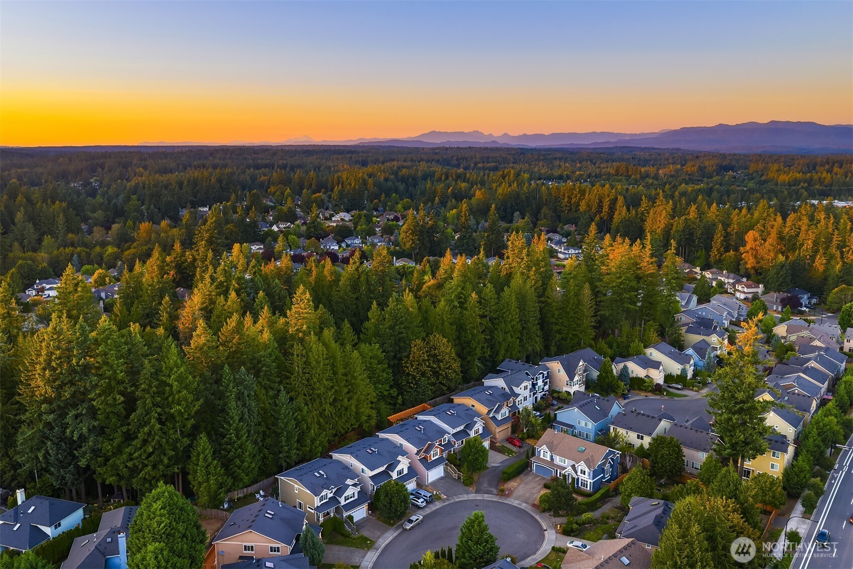 4727 245th Lane SE, Sammamish, WA 98074