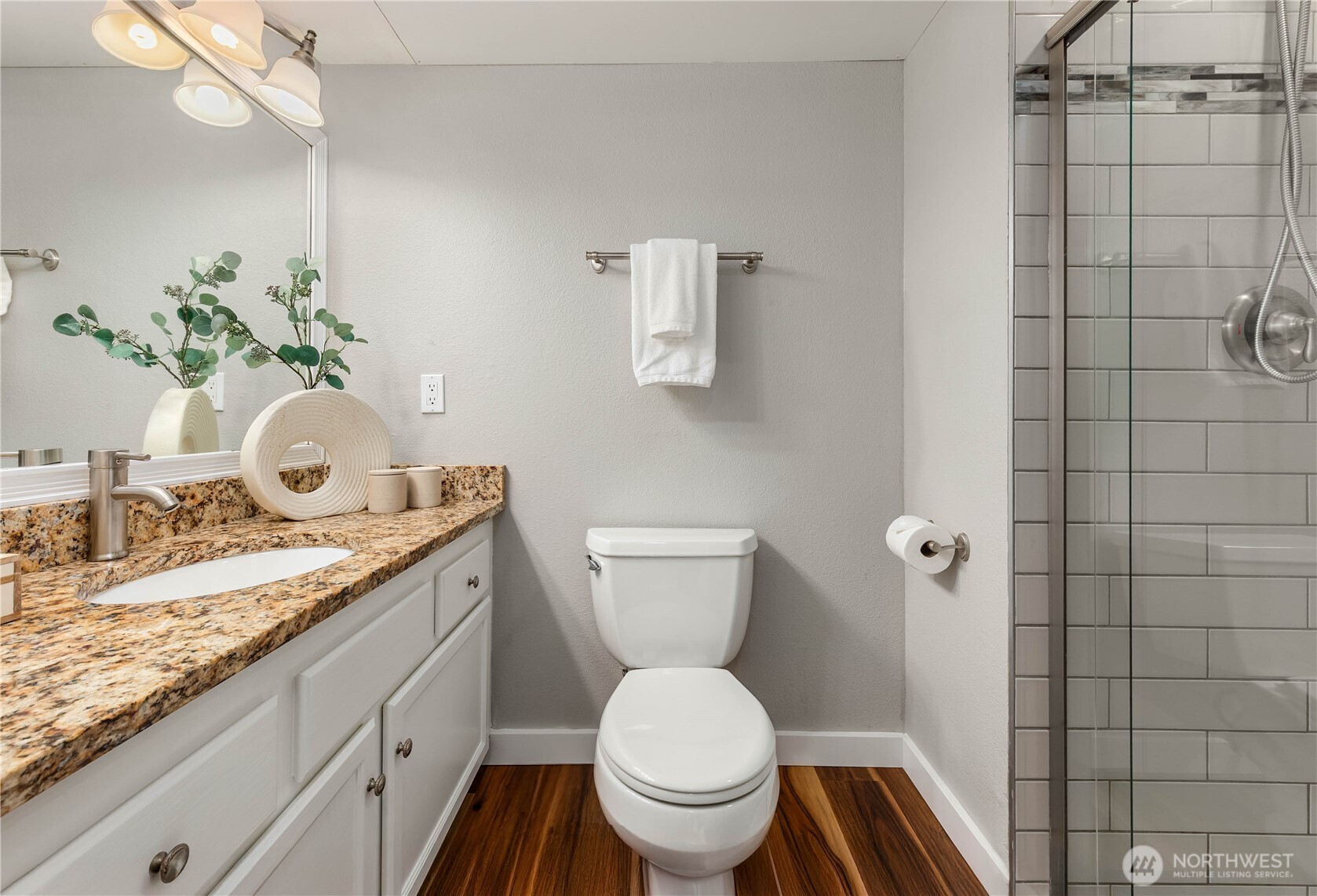 814 213th Street SE, Bothell, WA 98021