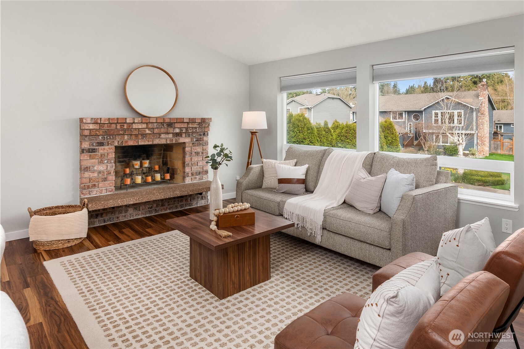 814 213th Street SE, Bothell, WA 98021