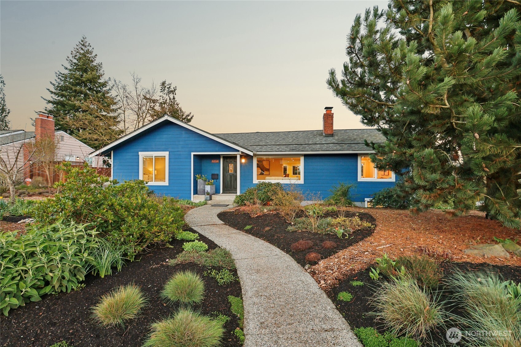 4054 52nd Avenue SW, Seattle, WA 98116