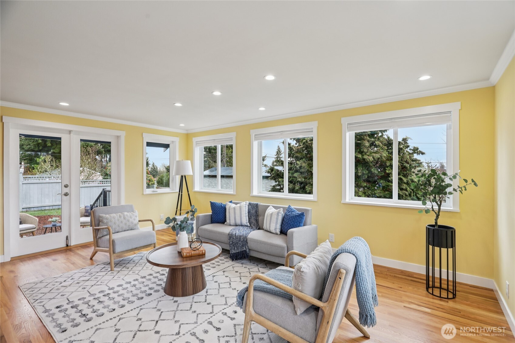 4054 52nd Avenue SW, Seattle, WA 98116