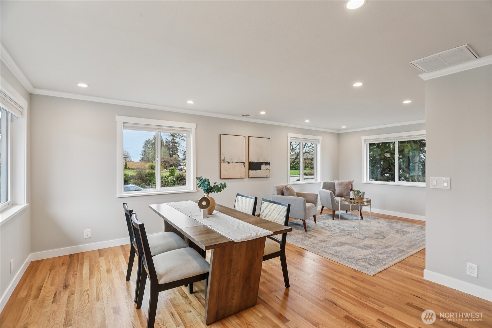 4054 52nd Avenue SW, Seattle, WA 98116