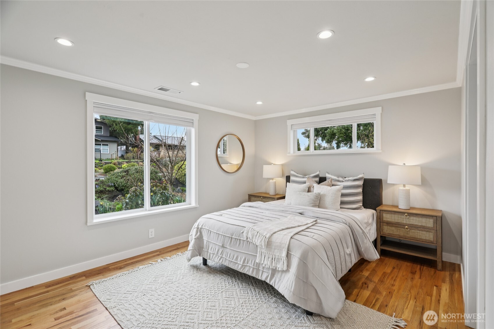 4054 52nd Avenue SW, Seattle, WA 98116