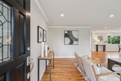 4054 52nd Avenue SW, Seattle, WA 98116 - Photo 3