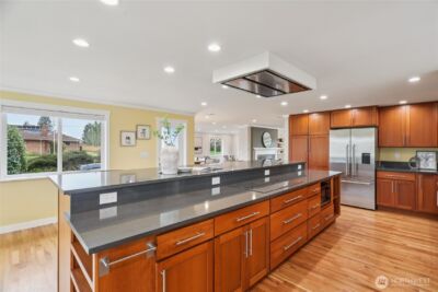 4054 52nd Avenue SW, Seattle, WA 98116 - Photo 9