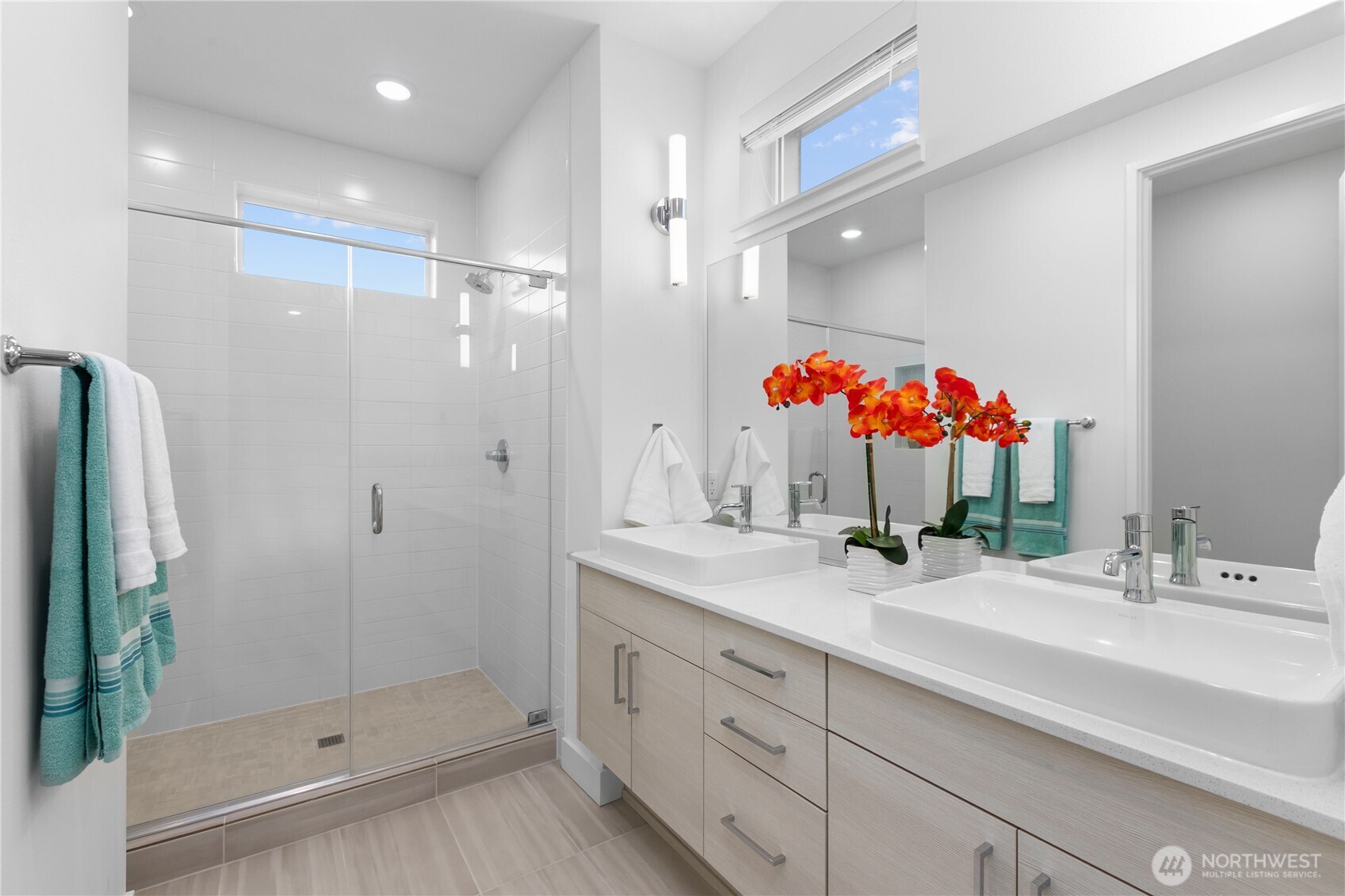 23103 NE 8th St #E1, Sammamish, WA 98074