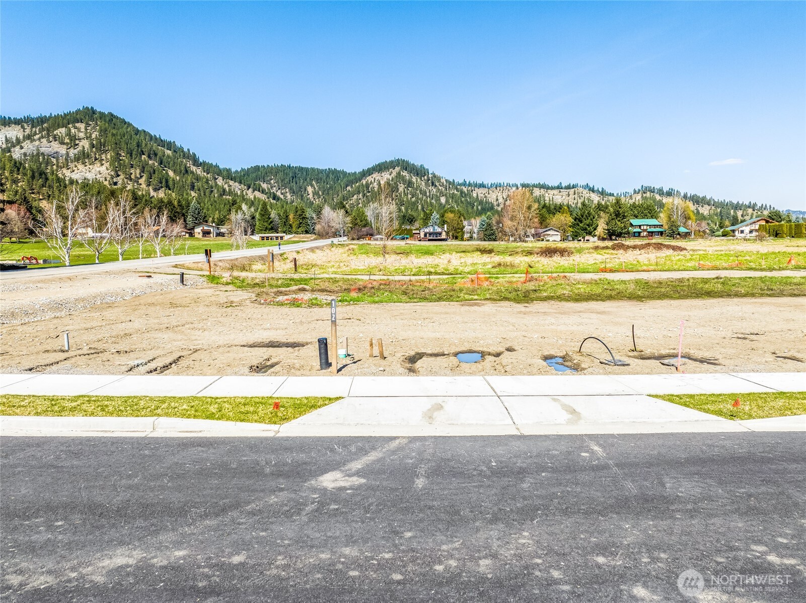 102 Alpenglow Drive , Leavenworth, WA 98826