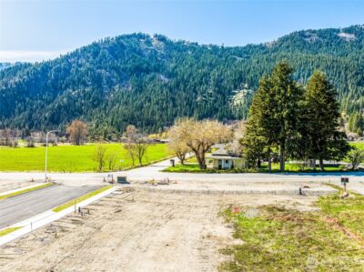 102 Alpenglow Drive , Leavenworth, WA 98826 - Photo 4