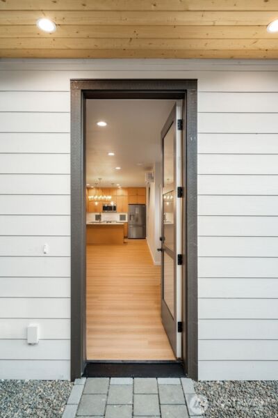 10602 NE 137th Place , Kirkland, WA 98034 - Photo 3