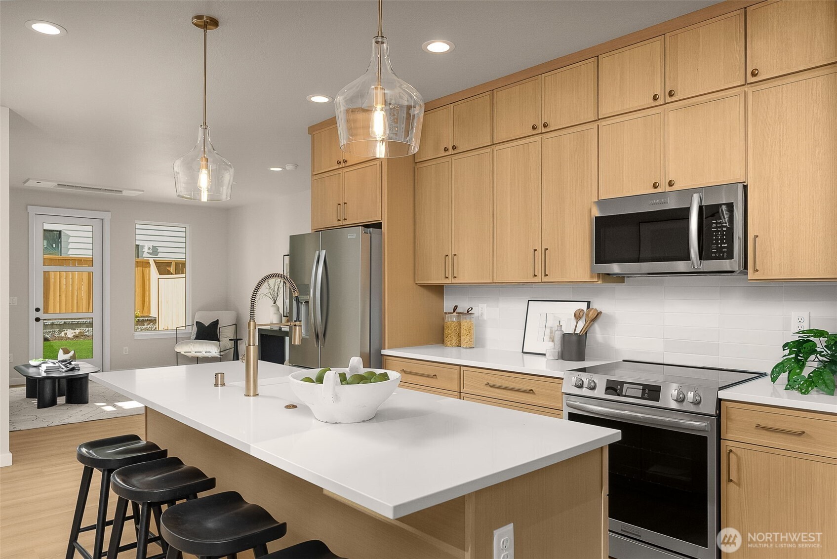 10604 NE 137th Place , Kirkland, WA 98034