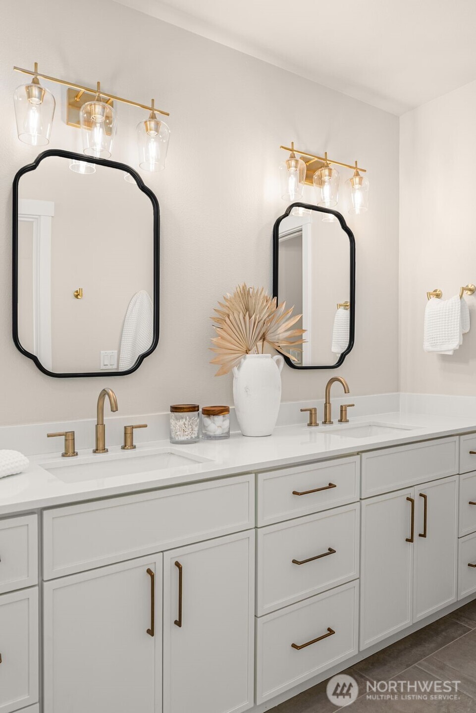 10604 NE 137th Place , Kirkland, WA 98034