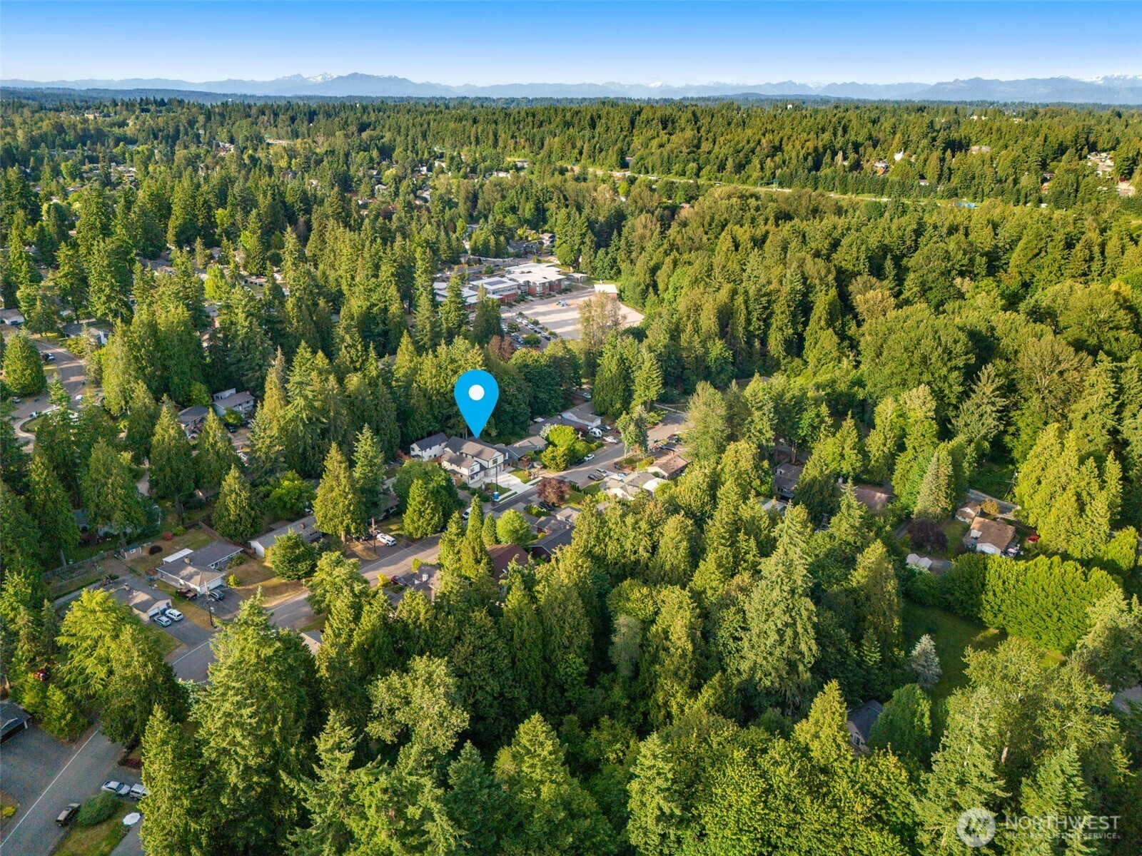 10602 NE 137th Place , Kirkland, WA 98034