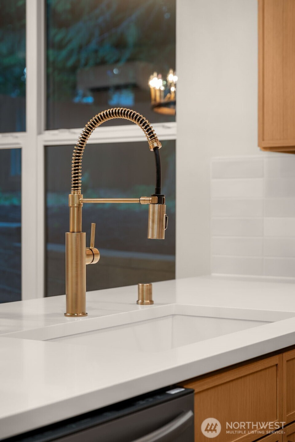 10602 NE 137th Place , Kirkland, WA 98034