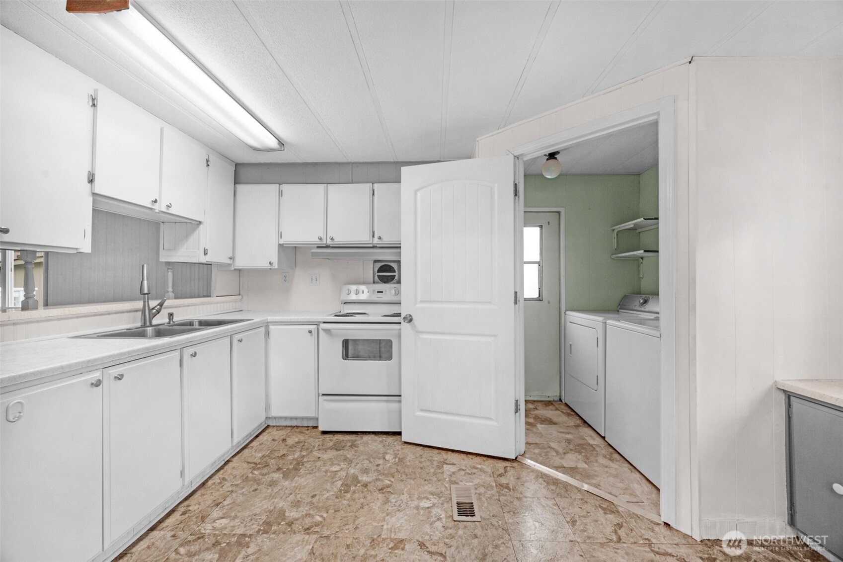 6118 67th Avenue NE #4, Marysville, WA 98270