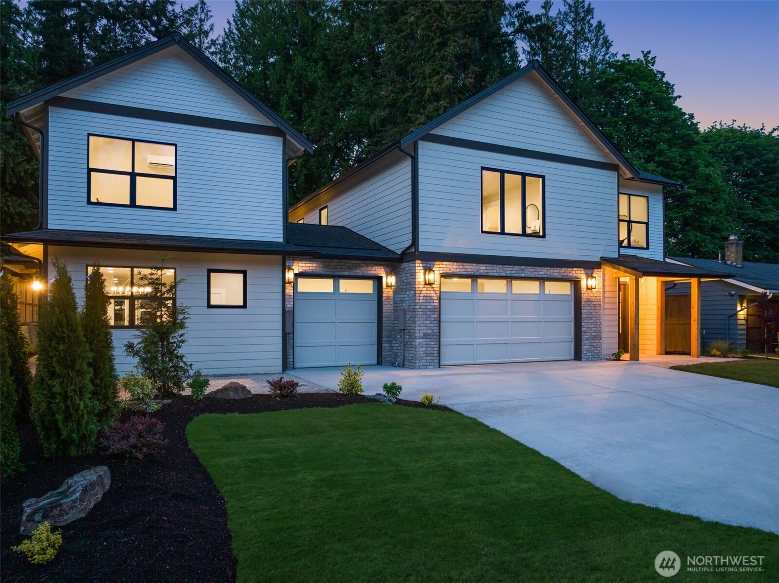 10604 NE 137th Place , Kirkland, WA 98034