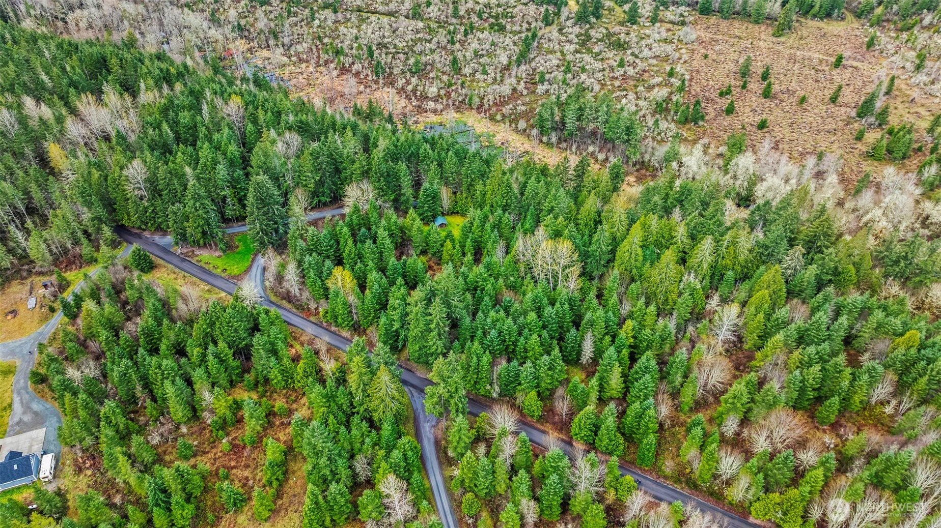 123 Highland Drive E, Roy, WA 98580