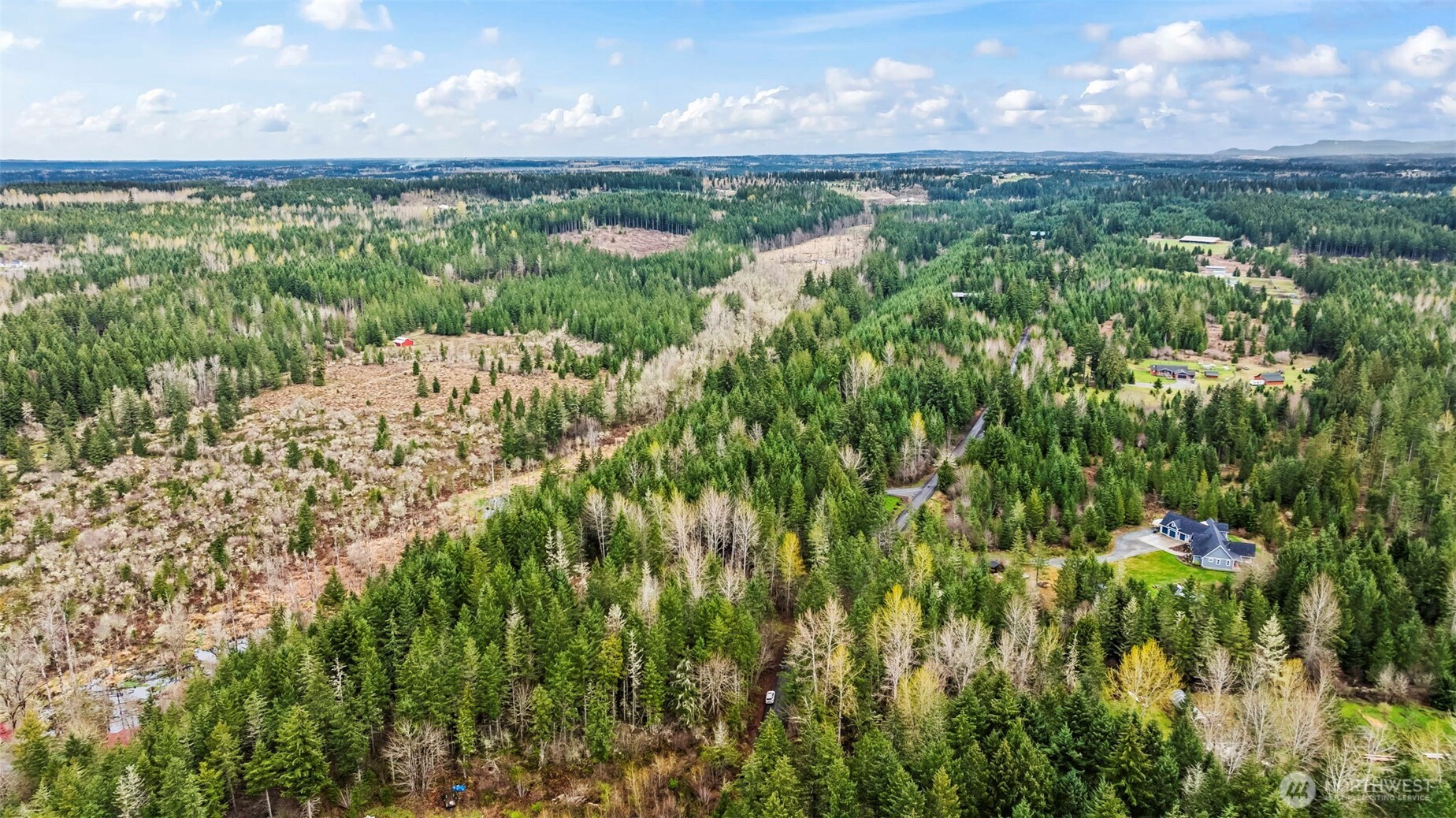 123 Highland Drive E, Roy, WA 98580