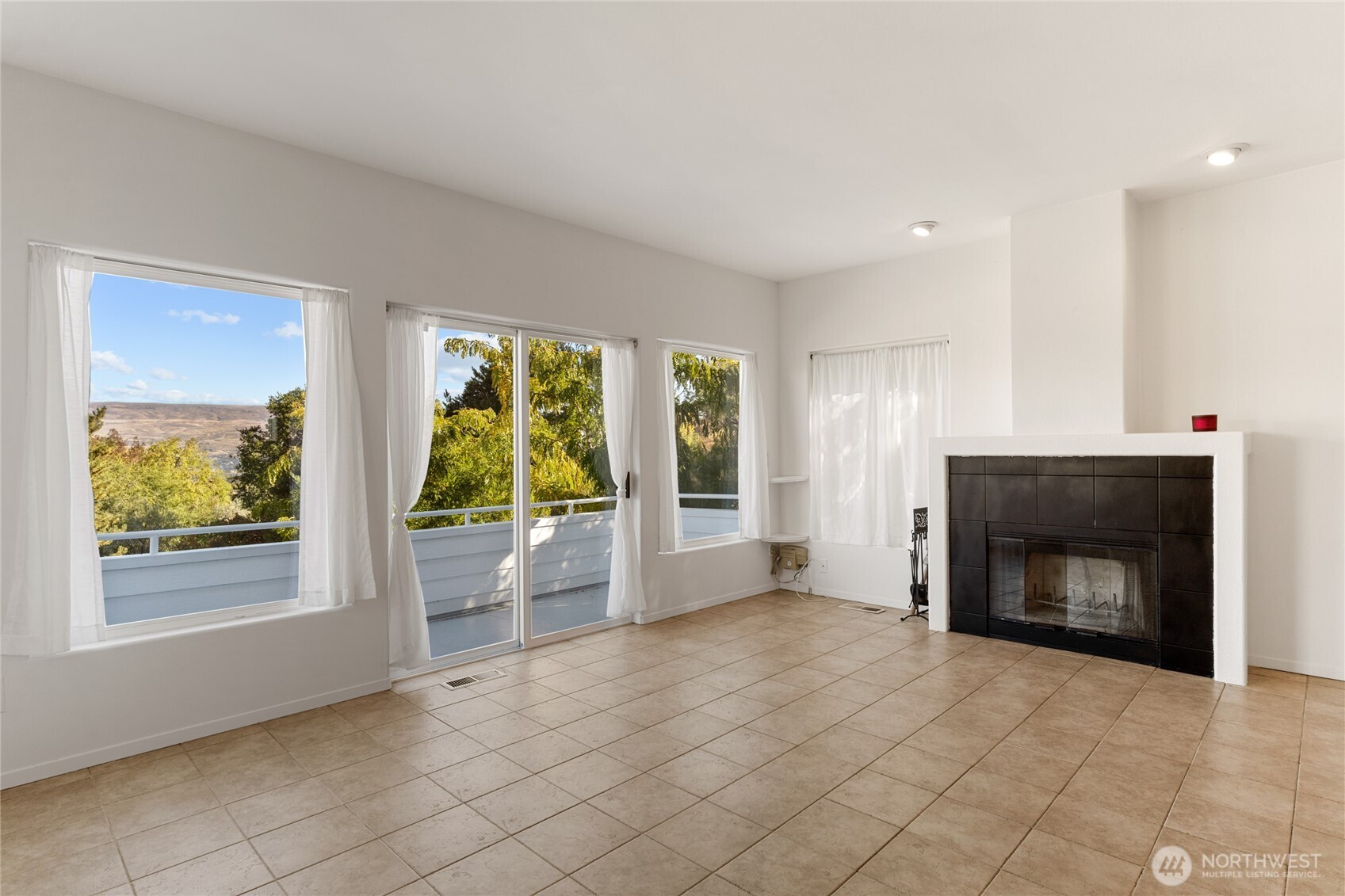 301 Canyon Place , Wenatchee, WA 98801