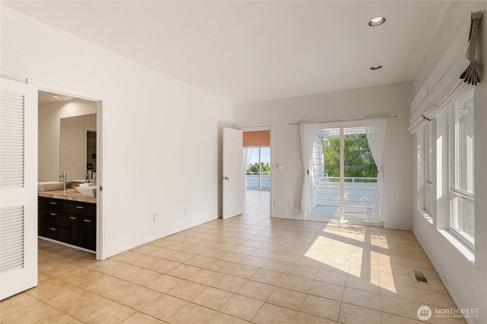 301 Canyon Place , Wenatchee, WA 98801