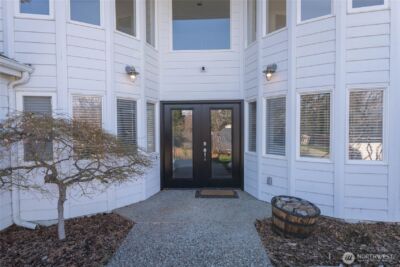 301 Canyon Place , Wenatchee, WA 98801 - Photo 4