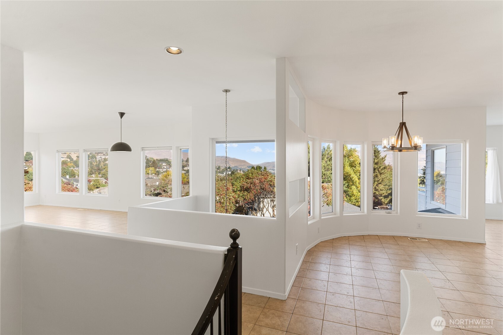 301 Canyon Place , Wenatchee, WA 98801