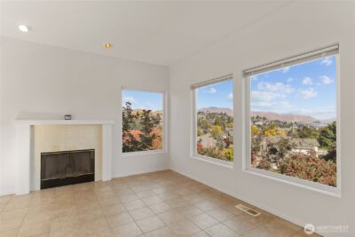 301 Canyon Place , Wenatchee, WA 98801 - Photo 10