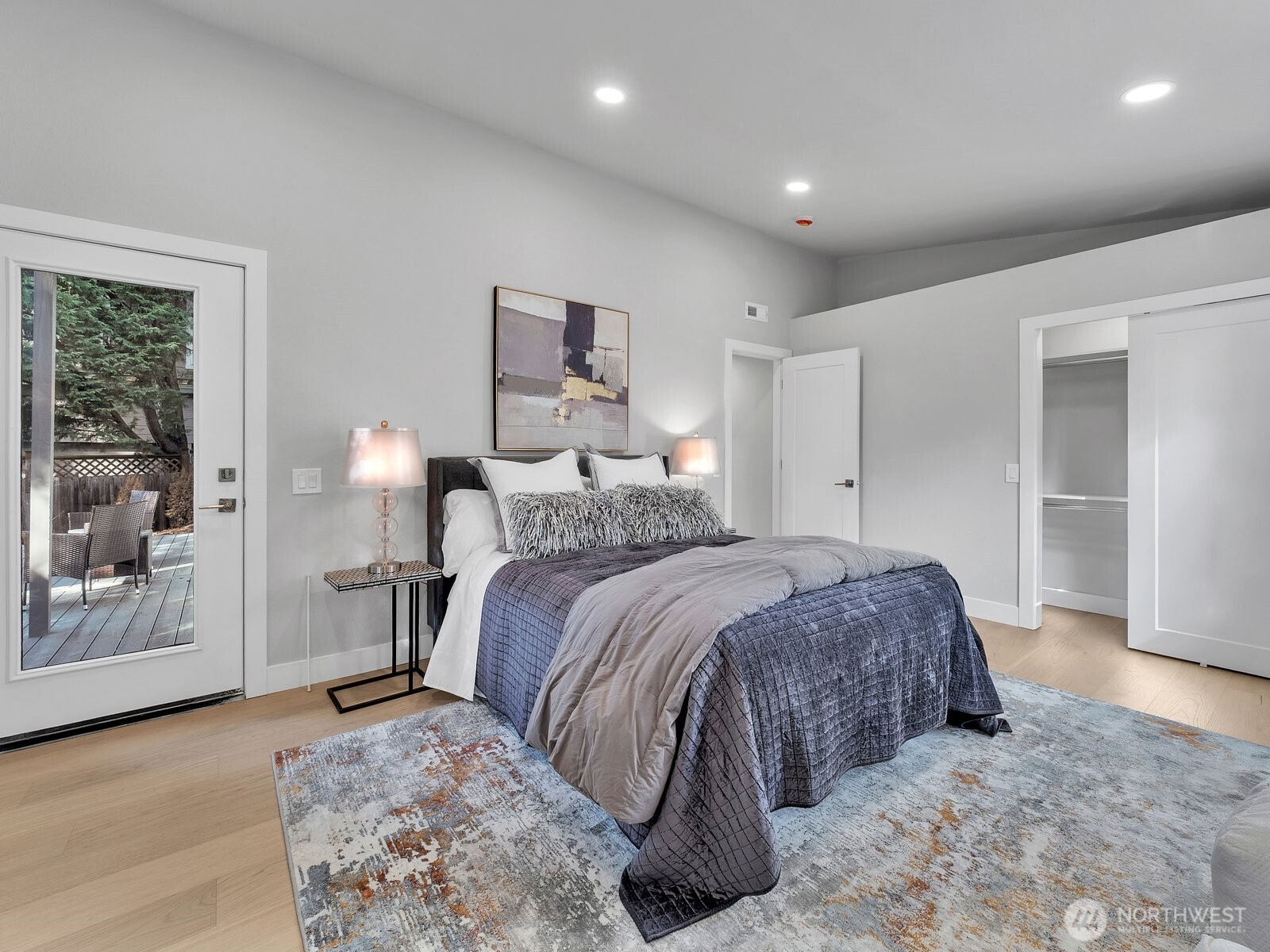 3131 112th Avenue SE, Bellevue, WA 98004