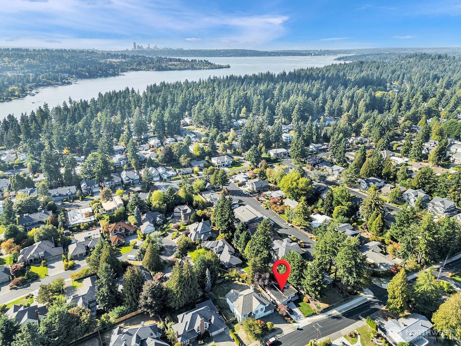 3131 112th Avenue SE, Bellevue, WA 98004