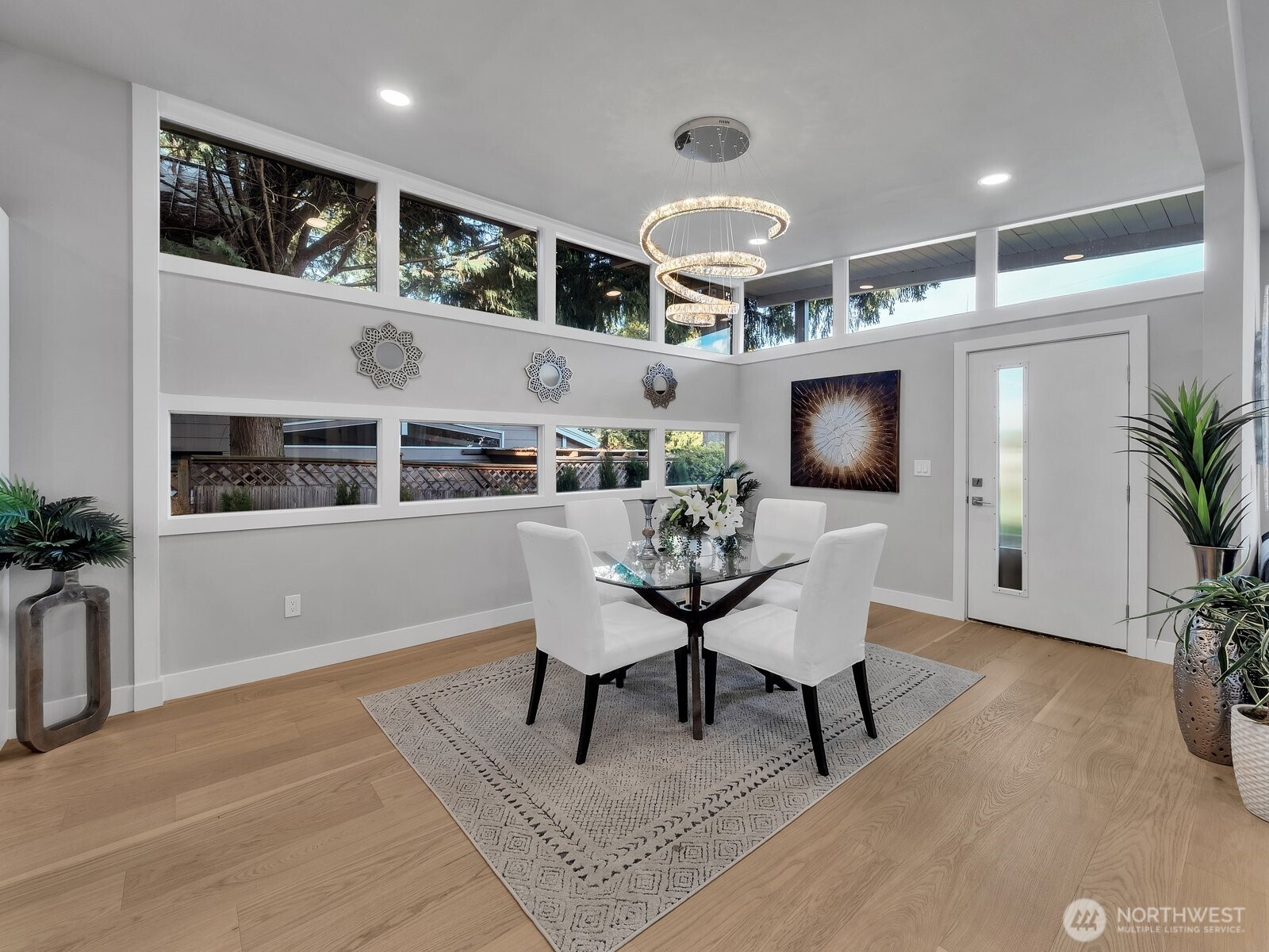 3131 112th Avenue SE, Bellevue, WA 98004