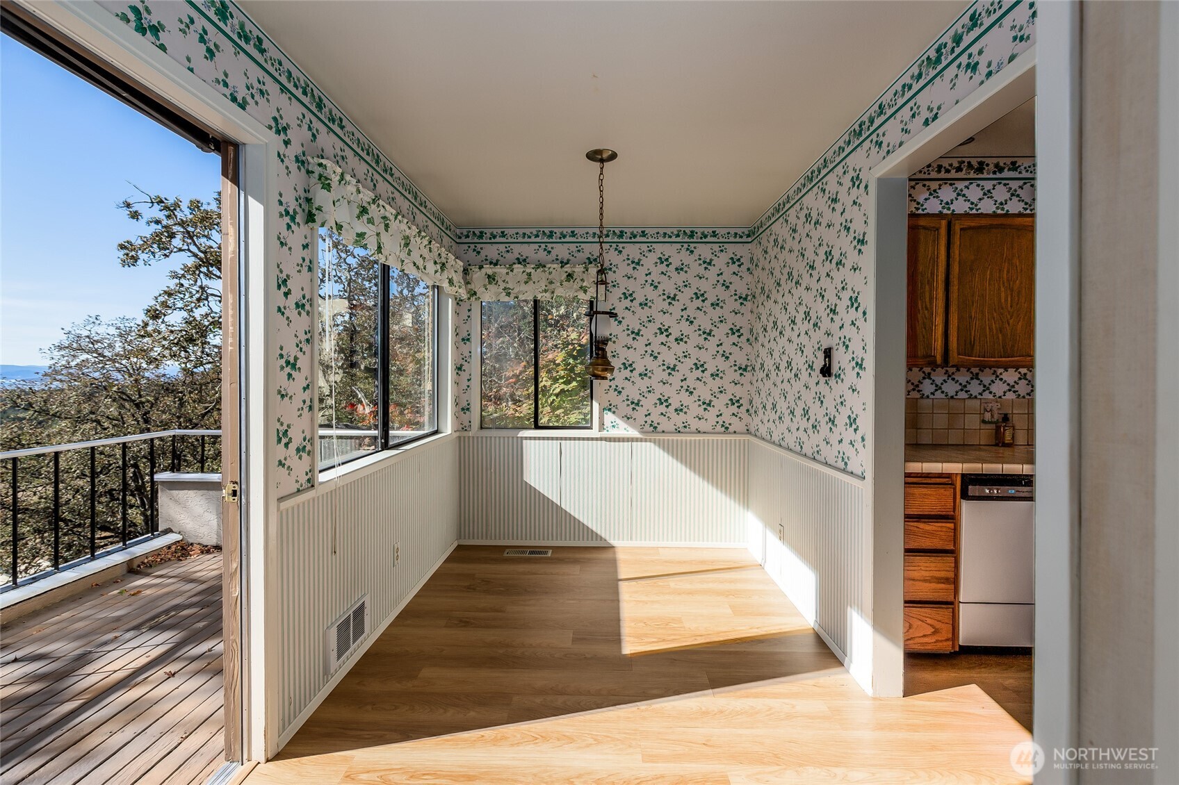 327 Twin Oaks Drive , Friday Harbor, WA 98250