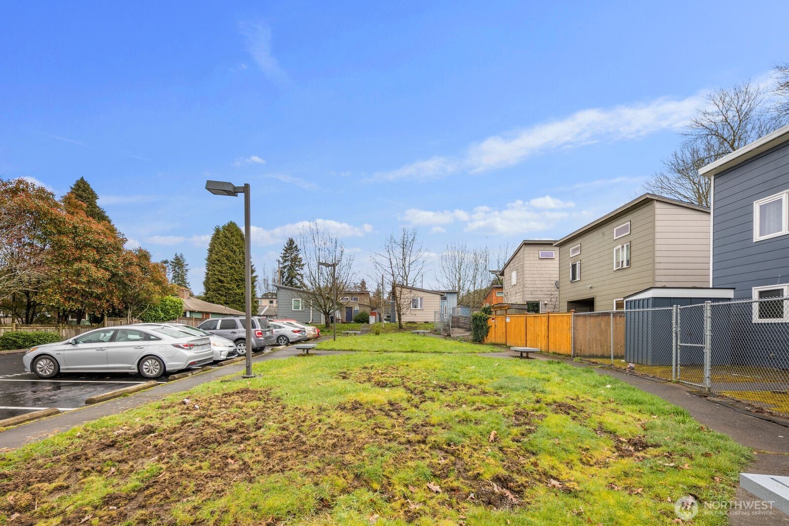 9452 25th Avenue SW, Seattle, WA 98106