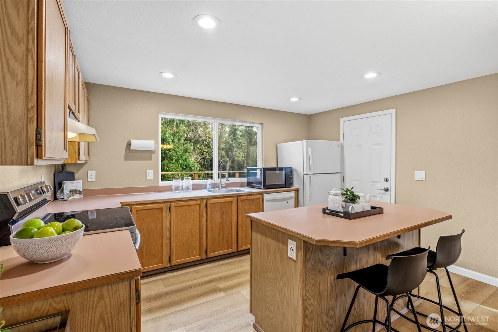 19532 135th Avenue SE, Renton, WA 98058