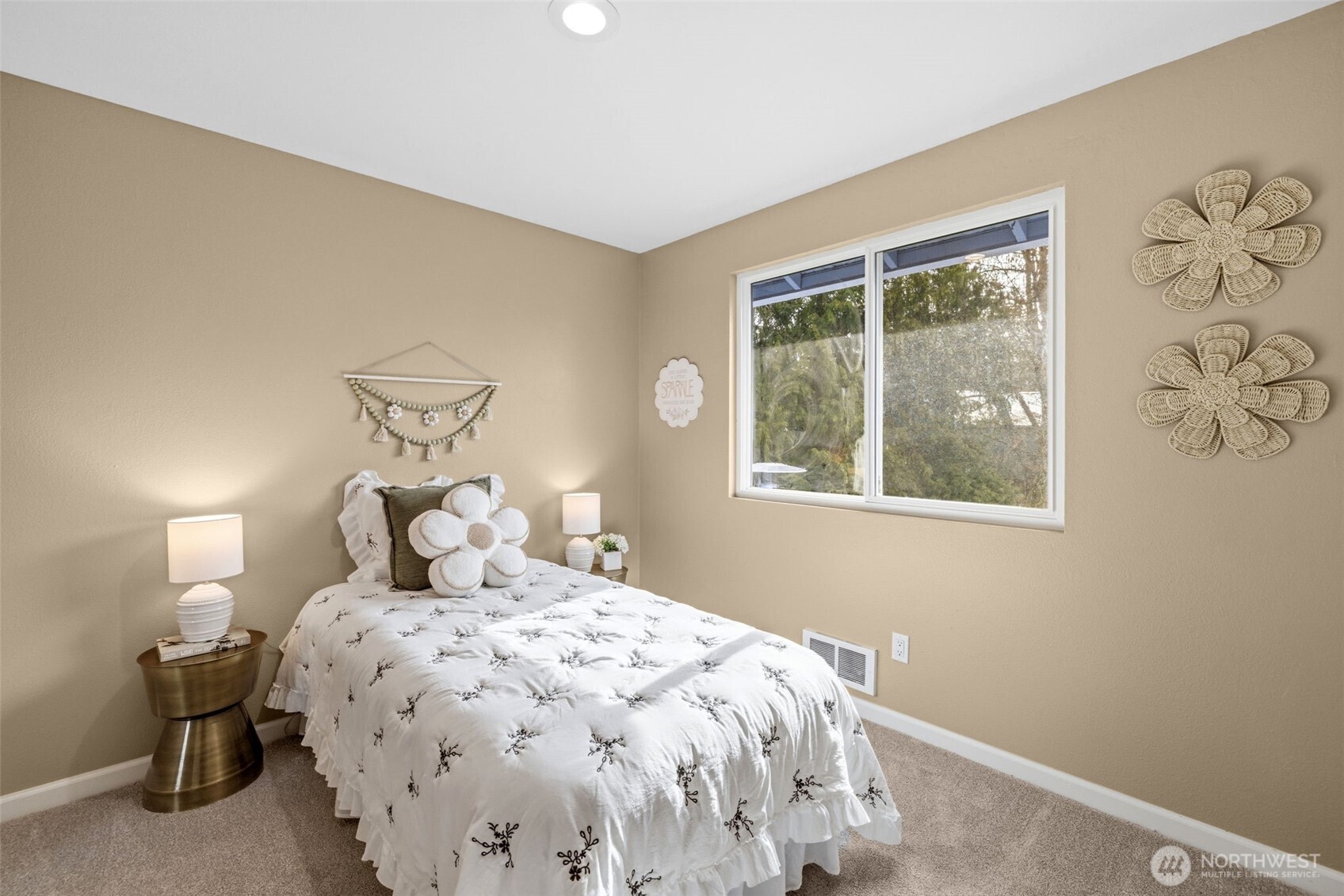 19532 135th Avenue SE, Renton, WA 98058