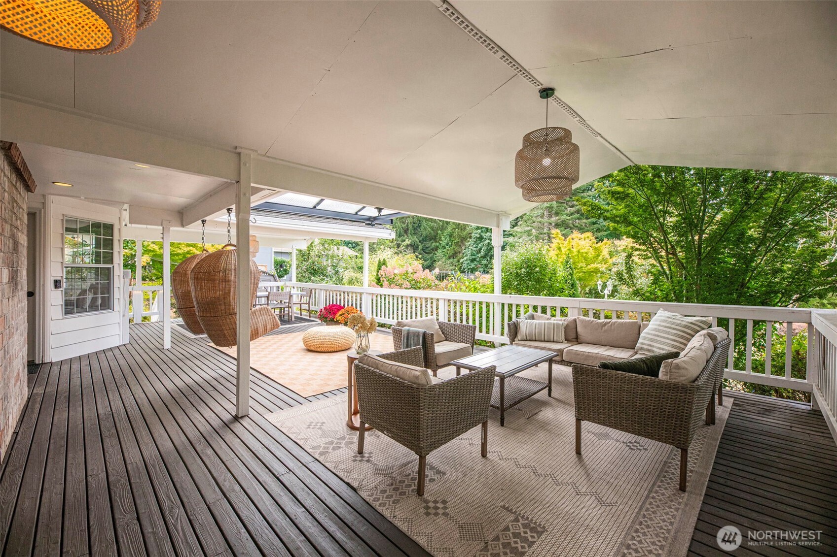 15919 NE 165th Street , Woodinville, WA 98072