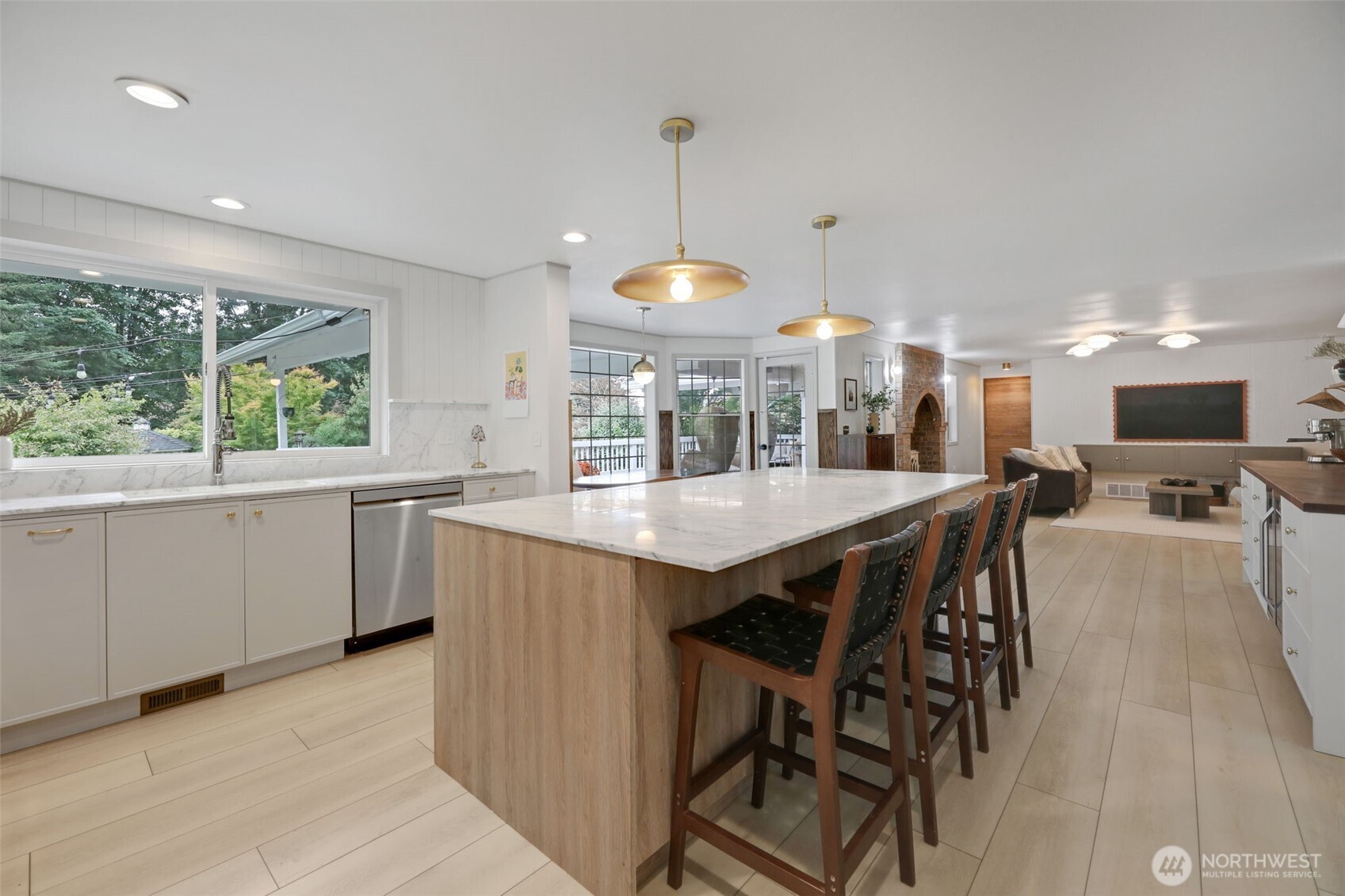 15919 NE 165th Street , Woodinville, WA 98072