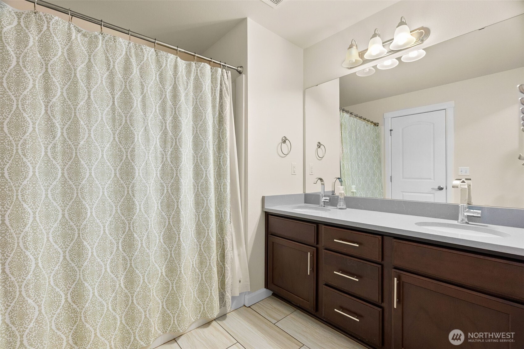 4218 Goldcrest Drive NW, Olympia, WA 98502