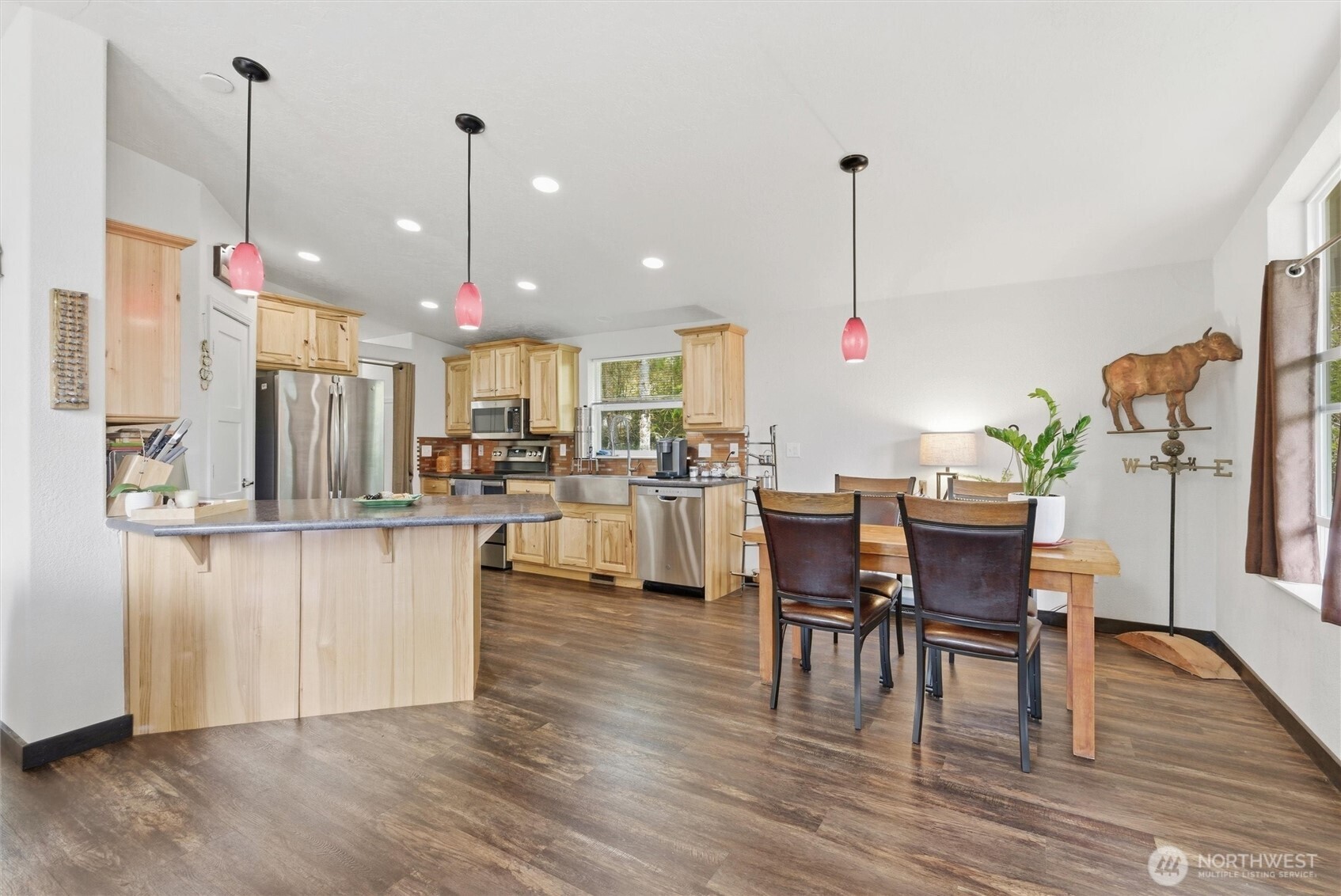 470 Sunshine Drive , Sequim, WA 98382