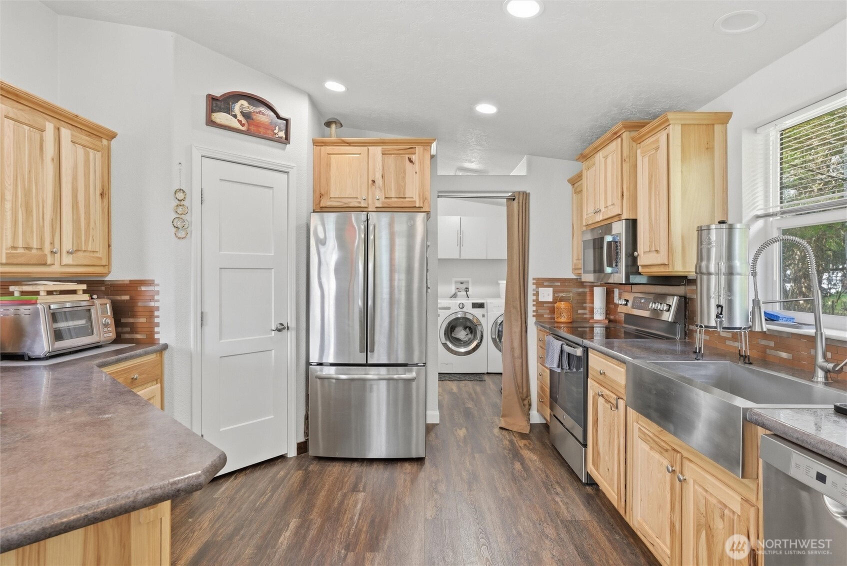 470 Sunshine Drive , Sequim, WA 98382