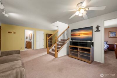2007 E 15th Street , Bremerton, WA 98310 - Photo 14