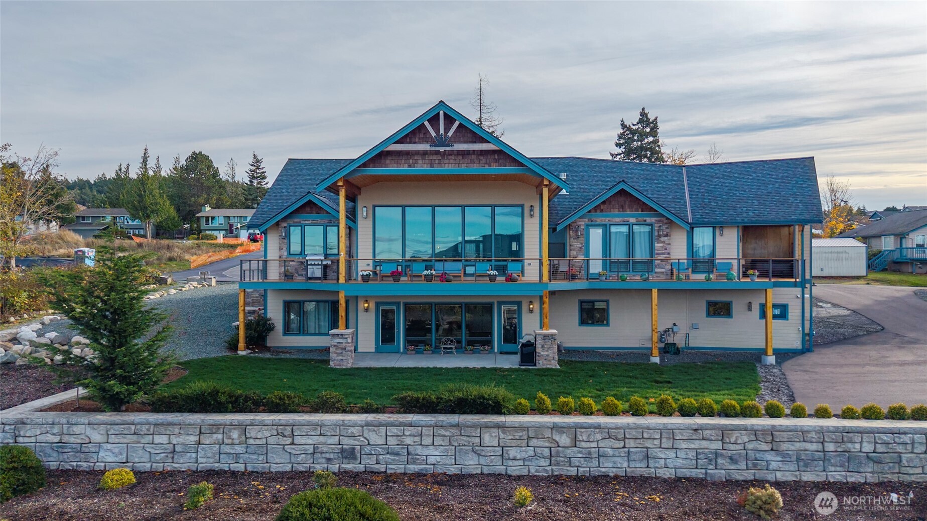 3803 W 2nd Street , Anacortes, WA 98221