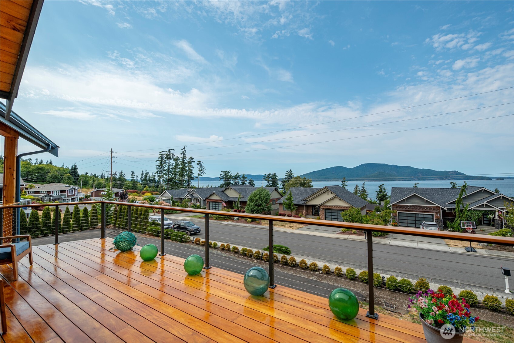 3803 W 2nd Street , Anacortes, WA 98221