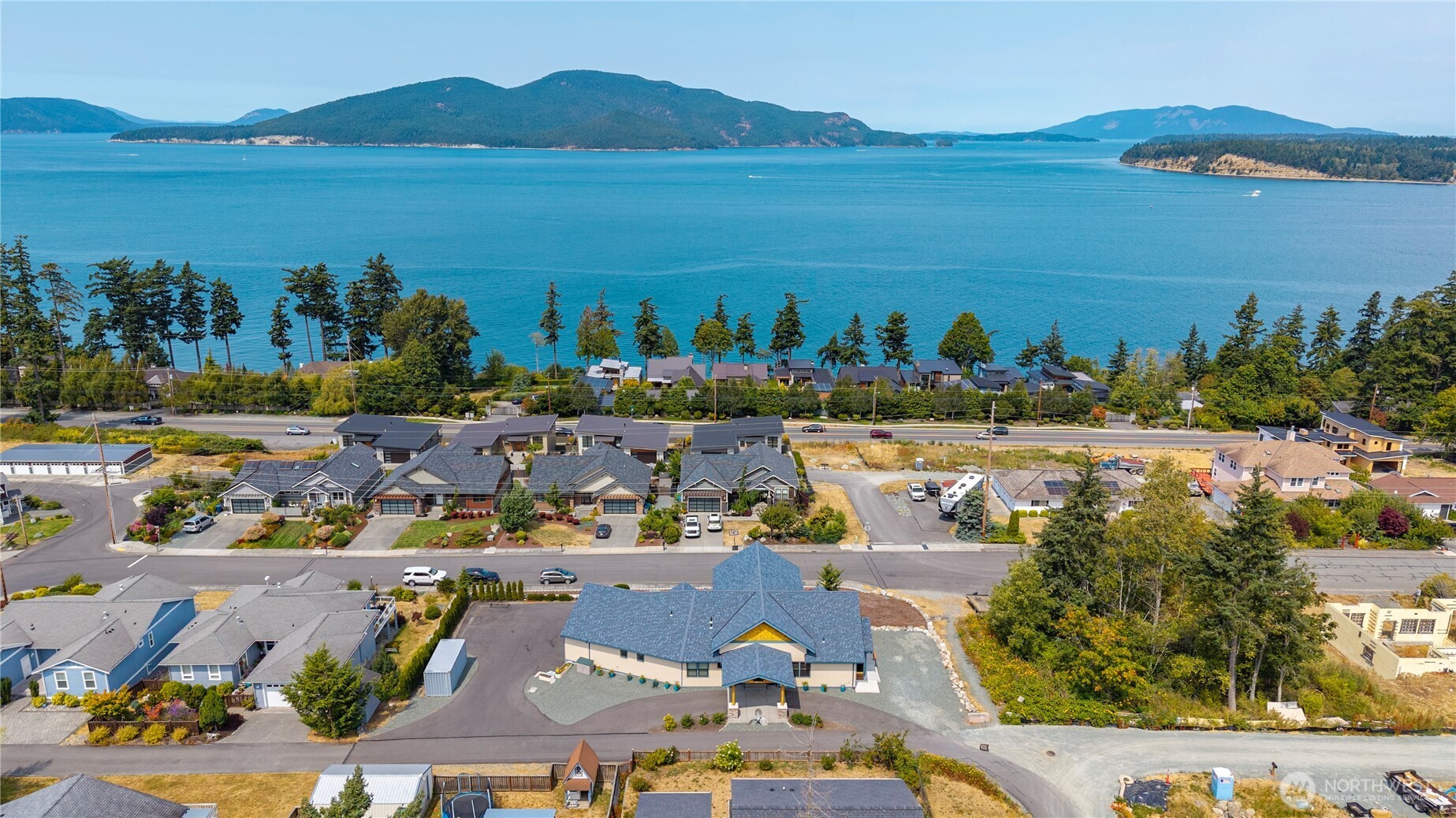 3803 W 2nd Street , Anacortes, WA 98221